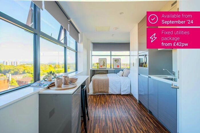 Studio To Rent In Chester Road, Manchester, M16