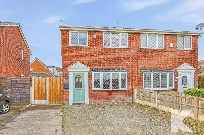 3 Bedroom Semi Detached House For Sale In Landsberg Road, Failsworth, M35