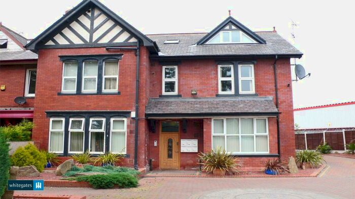 2 Bedroom Apartment To Rent In Thurstonville, Old Lane, Beeston, West Yorkshire, LS11