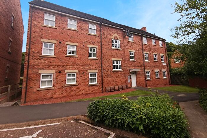 2 Bedroom Flat To Rent In Spencer Court, Newburn, Newcastle Upon Tyne, NE15