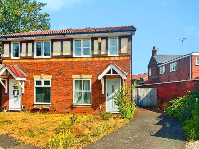 2 Bedroom Semi-detached House For Sale In Hulland Place, Brierley Hill, West Midlands, DY5