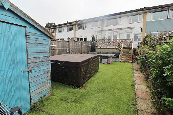 3 Bedroom Terraced House For Sale In Kennedy Close, Purbrook, Waterlooville, PO7