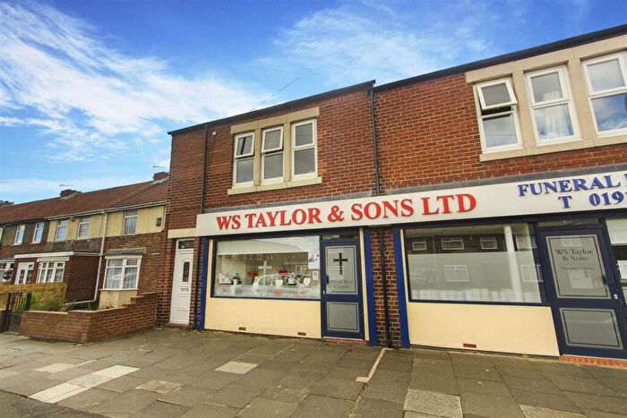 2 Bedroom Flat To Rent In Meadowfield Terrace, Forest Hall, NE12