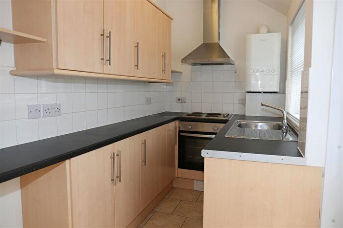 3 Bedroom Terraced House To Rent In Meadow Cottages, Netherfield, NG4