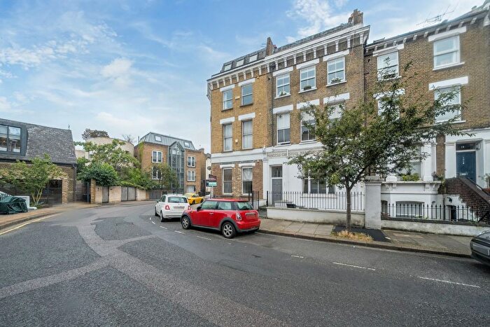 1 Bedroom Flat For Sale In Blythe Road, London, W14