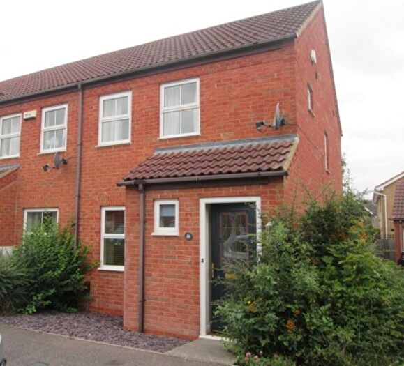 2 Bedroom End Of Terrace House To Rent In Redwing Rise, Royston, SG8