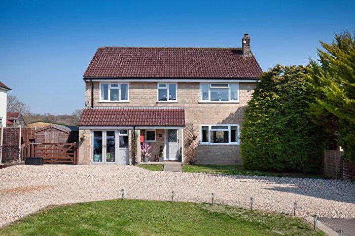 5 Bedroom Detached House For Sale In Elm Hill, Motcomobe, SP7