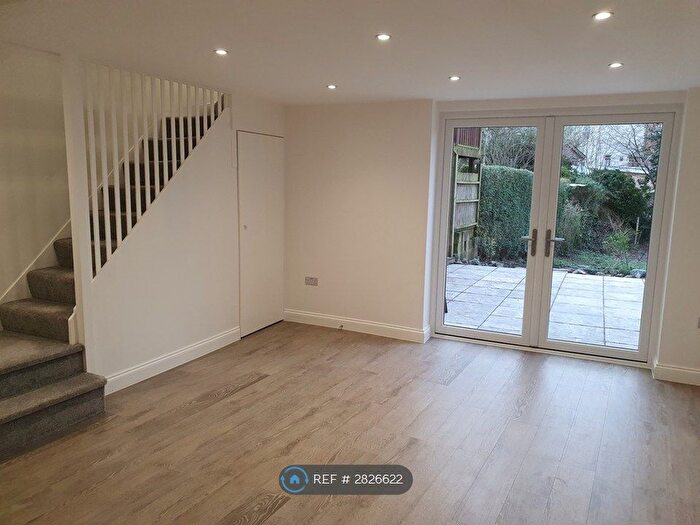 2 Bedroom Terraced House To Rent In St. Edward Street, Newport, NP20