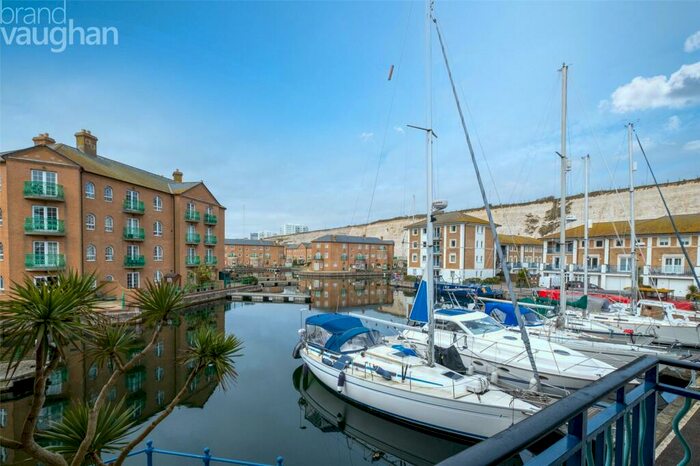 2 Bedroom Flat To Rent In Victory Mews, The Strand, Brighton, BN2