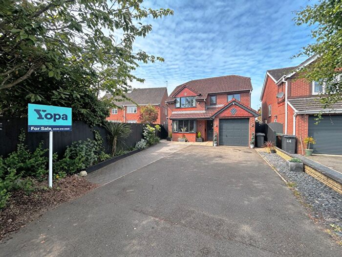 4 Bedroom Detached House For Sale In Normandy Road, Hilton, DE65