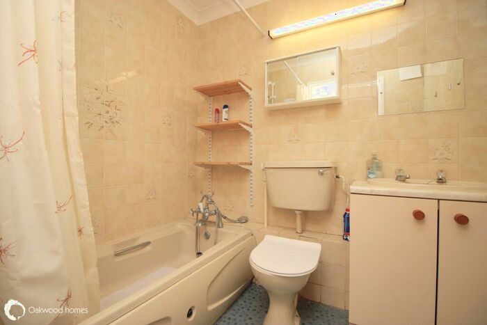 1 Bedroom Flat For Sale In Homefleet House, Ramsgate, CT11