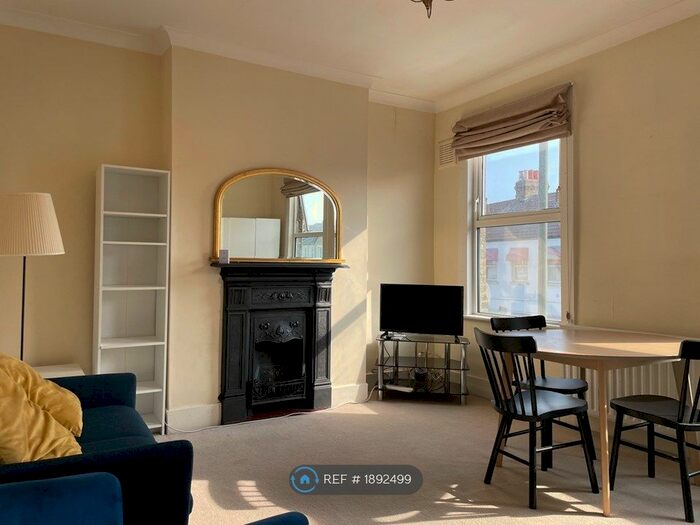 1 Bedroom Flat To Rent In Haydons Road, London, SW19