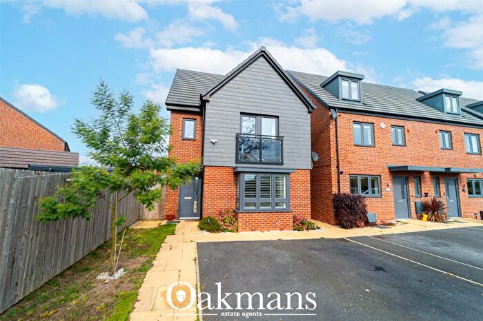 4 Bedroom Detached House For Sale In Webster Avenue, Shirley, Solihull, West Midlands, B90