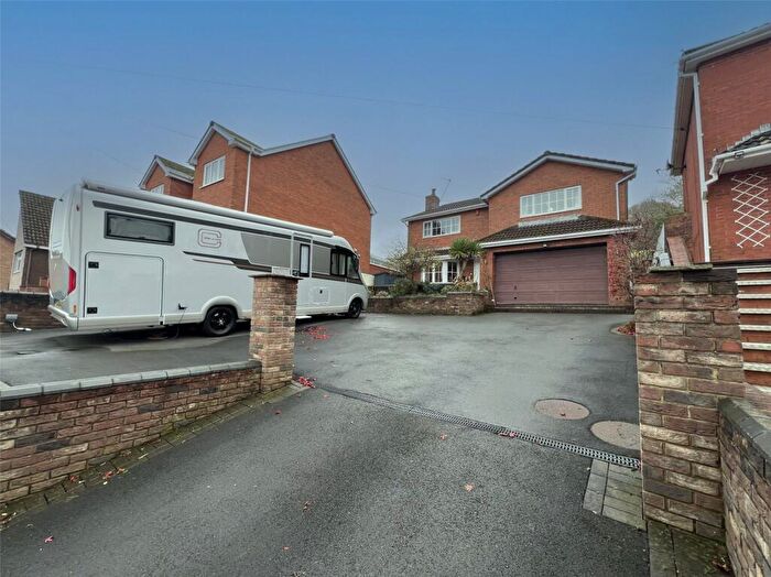 4 Bedroom Detached House For Sale In Bryn Rhedyn, Tonyrefail, Rhondda Cynon Taff, CF39