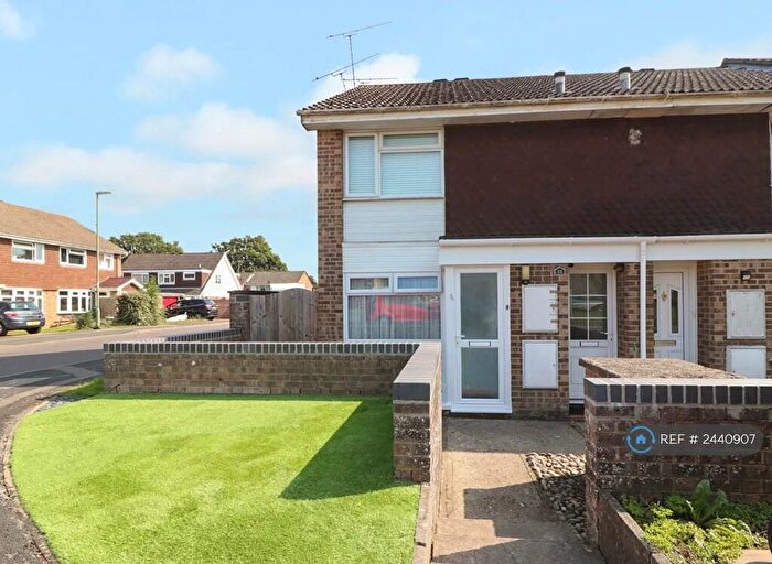 1 Bedroom Maisonette To Rent In Berry Close, Hedge End, Southampton, SO30