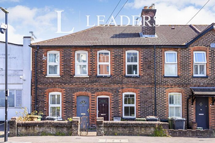 2 Bedroom Terraced House To Rent In Town Centre, Guildford, GU1