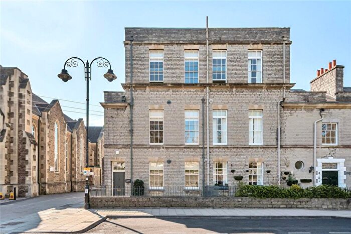 4 Bedroom End Of Terrace House For Sale In Magdalene Street, Glastonbury, Somerset, BA6