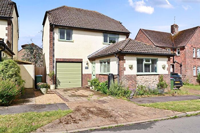 3 Bedroom Detached House For Sale In Staples Barn Lane, Henfield, West Sussex, BN5
