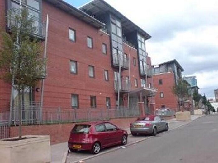 2 Bedroom Apartment To Rent In Rickman Drive, Birmingham, B15