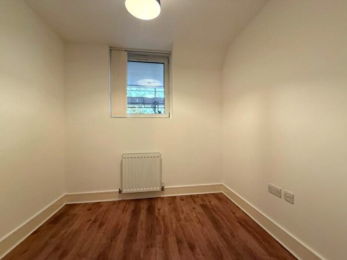 2 Bedroom Apartment To Rent In Towergate House, Central Milton Keynes, MK9