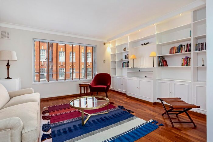 2 Bedroom Flat To Rent In Seymour Place, London, W1H