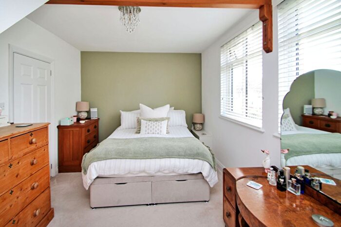 1 Bedroom Flat For Sale In Hilltop Drive, Highfields Hilltop Drive, TN31