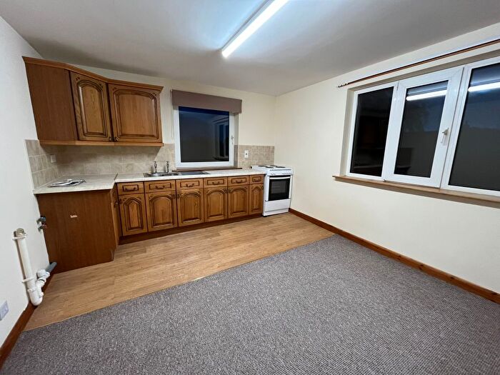 2 Bedroom Flat To Rent In South Road, North Somercotes, Louth, LN11