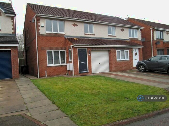3 Bedroom Semi-Detached House To Rent In Duxford Grove, Faverdale, Darlington, DL3