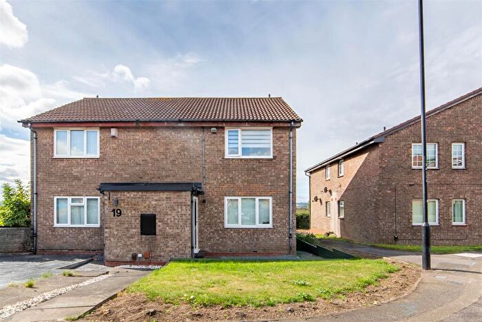 1 Bedroom Flat For Sale In Aldeburgh Avenue, Newcastle Upon Tyne, NE15