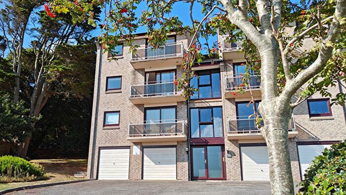 2 Bedroom Flat To Rent In South Road, Weston-Super-Mare, BS23