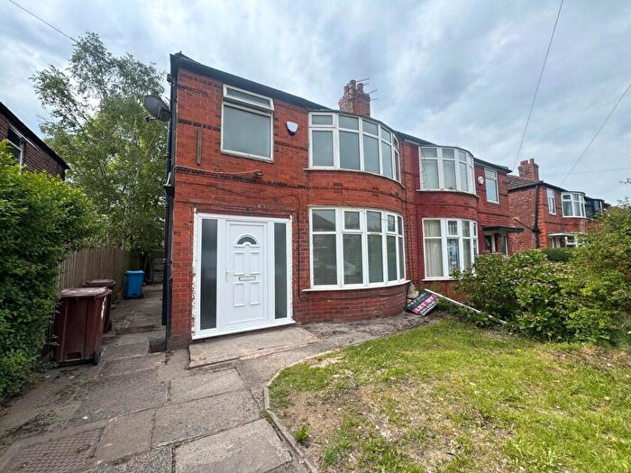 3 Bedroom Semi-Detached House To Rent In Haslemere Road, Withington, Manchester, M20