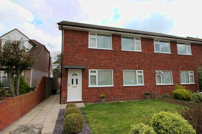 2 Bedroom Maisonette To Rent In Ashford Crescent, Ashford, TW15