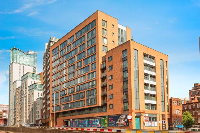 1 Bedroom Flat For Sale In Suffolk Street Queensway, Birmingham, B1