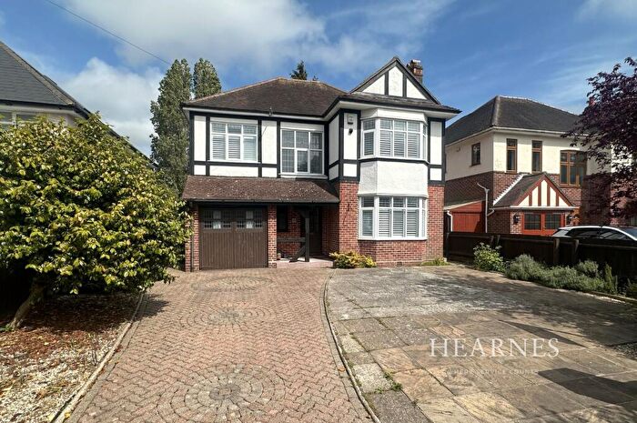 4 Bedroom Detached House For Sale In Holdenhurst Avenue, Boscombe East, Bournemouth, BH7
