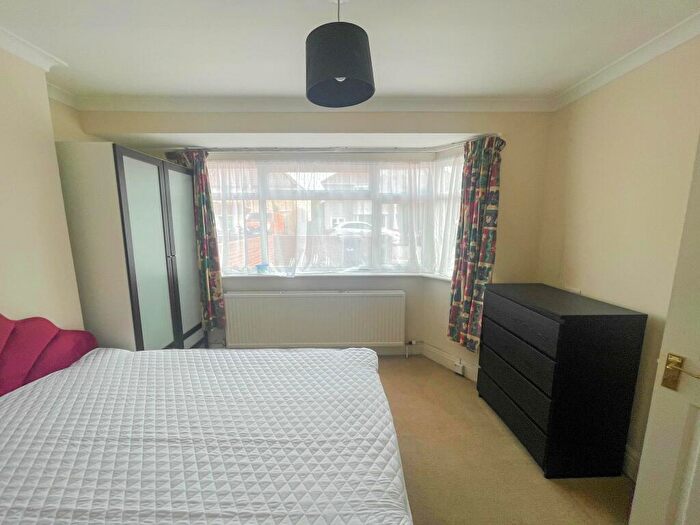 6 Bedroom Semi-Detached House To Rent In Dryleaze Road, Stapleton, Bristol, BS16