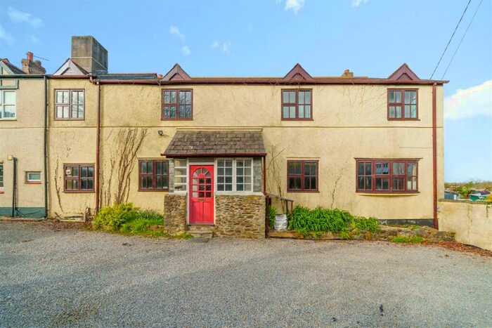 6 Bedroom Semi-Detached House For Sale In Plympton, Plymouth, PL7