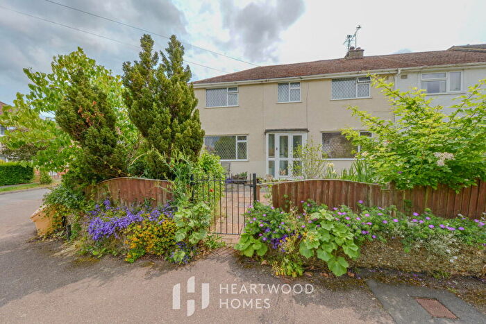 5 Bedroom End Of Terrace House For Sale In Harvey Road, London Colney, St. Albans, AL2