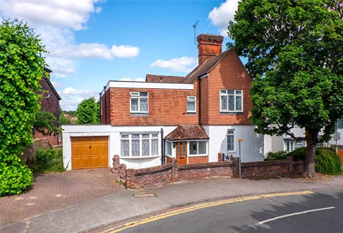 4 Bedroom Detached House For Sale In Pine Avenue, Gravesend, Kent, DA12