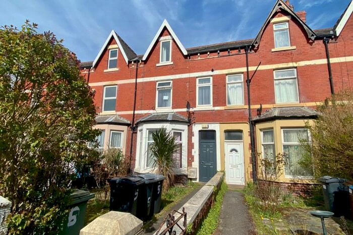 1 Bedroom Apartment To Rent In St Patricks Road South, Lytham St Annes, FY8