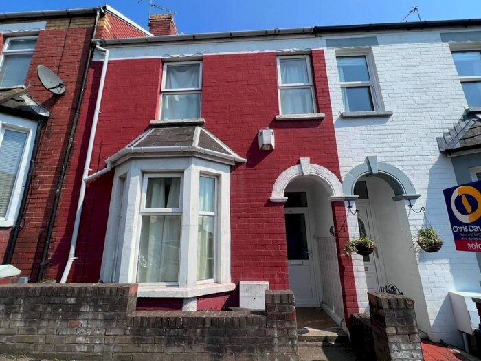 3 Bedroom Property To Rent In Trinity Street, Barry, Vale Of Glamorgan, CF62