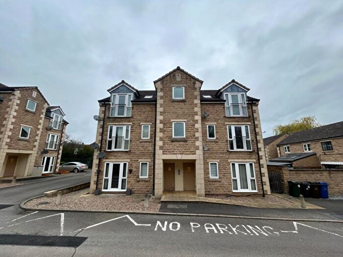 2 Bedroom Apartment For Sale In Oaken Royd Croft, Elsecar, Barnsley, South Yorkshire, S74