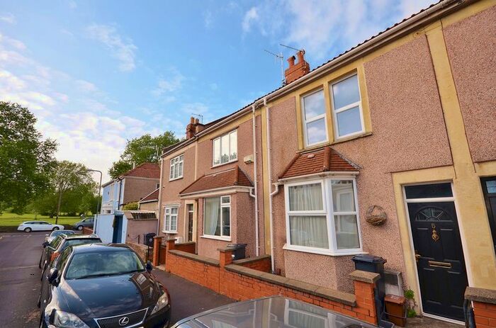 2 Bedroom Terraced House To Rent In Newport Street, Bristol, BS3