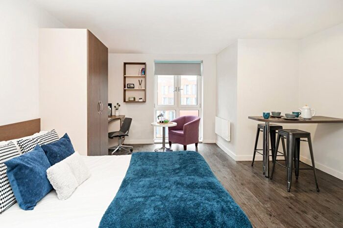 Studio To Rent In Edward Street, Sheffield, S3