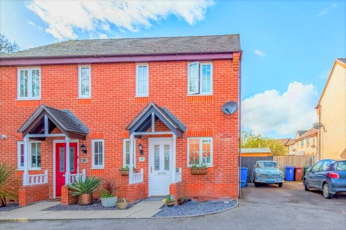 2 Bedroom Semi-Detached House To Rent In Purslane Drive, Bicester, Oxfordshire, OX26