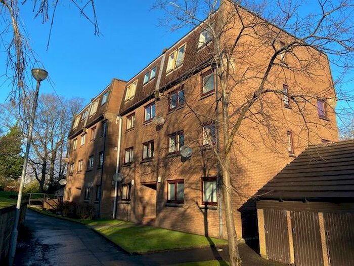 2 Bedroom Ground Flat To Rent In Nethan Gate, Hamilton, ML3