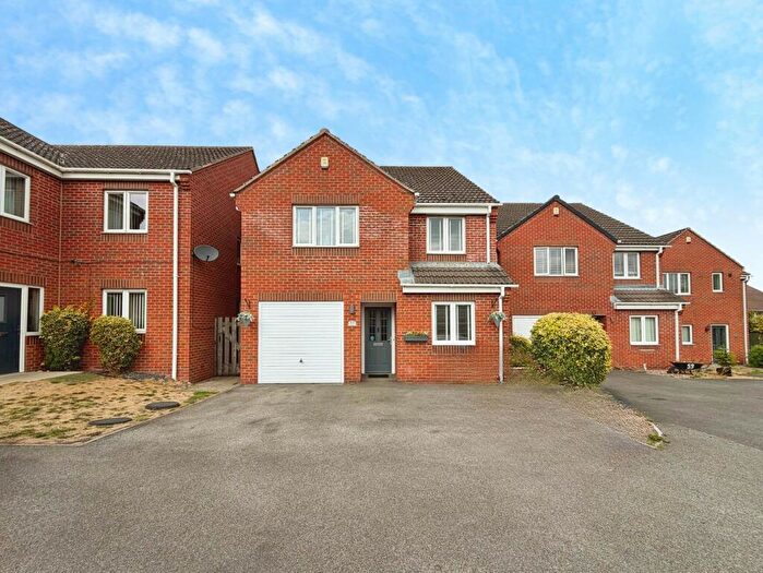 4 Bedroom Detached House For Sale In Lowgates, Staveley, Chesterfield, S43