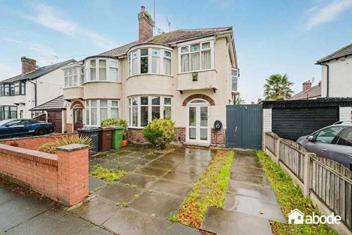 3 Bedroom Semi Detached House For Sale In The Northern Road, Liverpool, L23