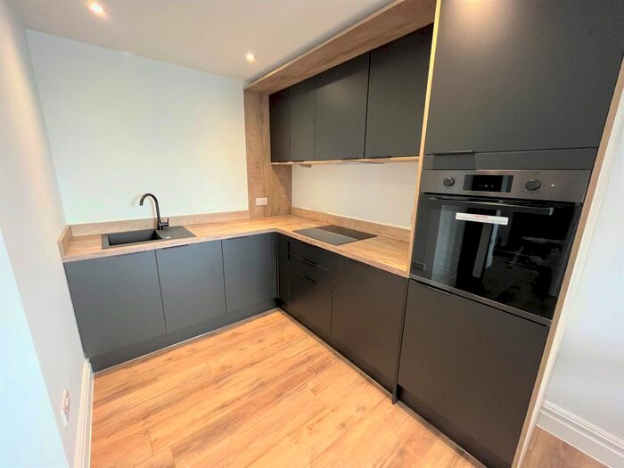 1 Bedroom Flat To Rent In Golden Hill Lane, Leyland, PR25
