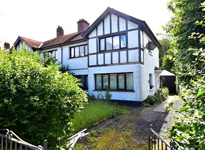 3 Bedroom Semi-Detached House For Sale In Queensway, Lisburn, BT17