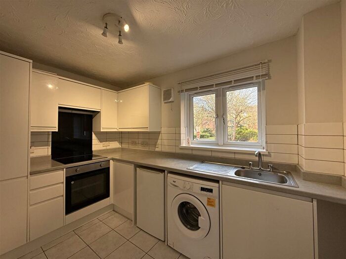 1 Bedroom Flat To Rent In Harrier Way, London, E6